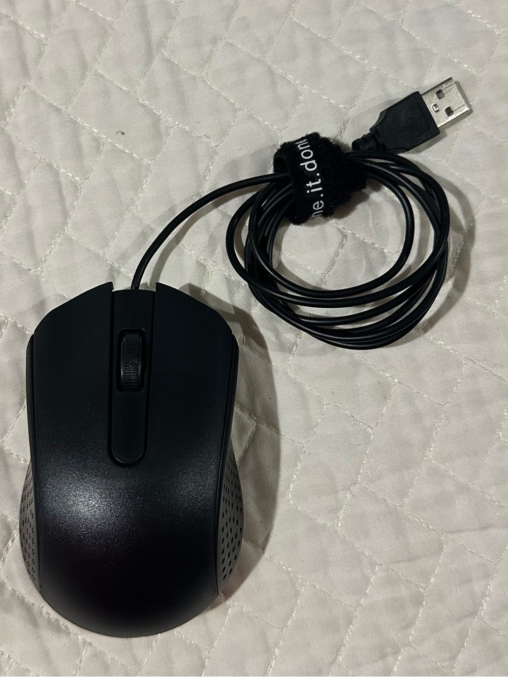 Black Computer Mouse